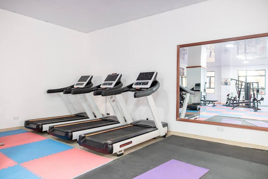 Fitness centrum a/nebo fitness zařízení v ubytování Fine Living City view