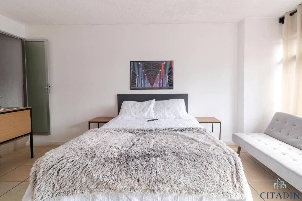 Hotel Citadin Zona 4 - Chambre Double Avec Balcon