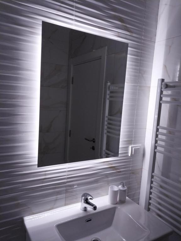 Koupelna v ubytování Lider Lux Apartman