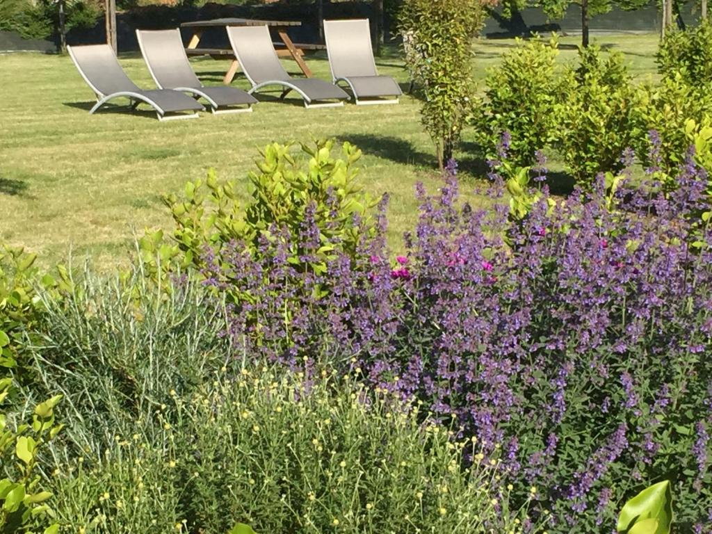 Zahrada ubytování Domaine du Grenier