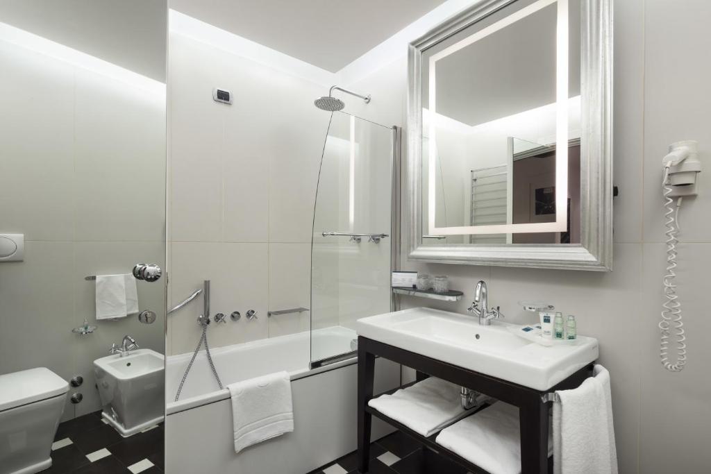 Koupelna v ubytování UNA HOTELS Cusani Milano