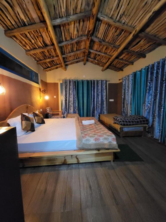 Postel nebo postele na pokoji v ubytování Zenoaks Homestay