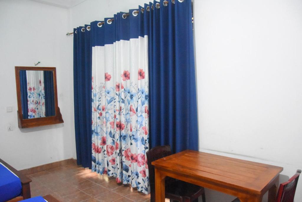 Fotografie z fotogalerie ubytování Queen Inn Anuradhapura v destinaci Anuradhápura