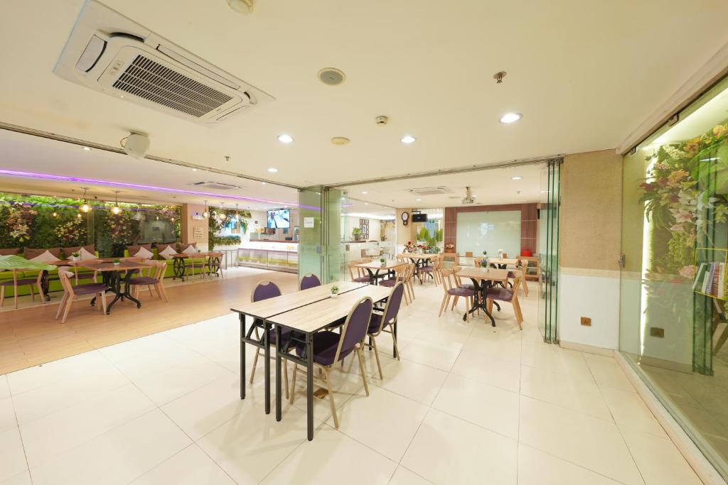 Restaurace v ubytování Heef Hotel