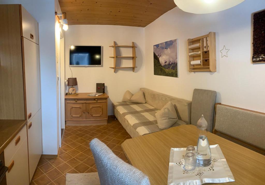 Posezení v ubytování Gästehaus Sissy