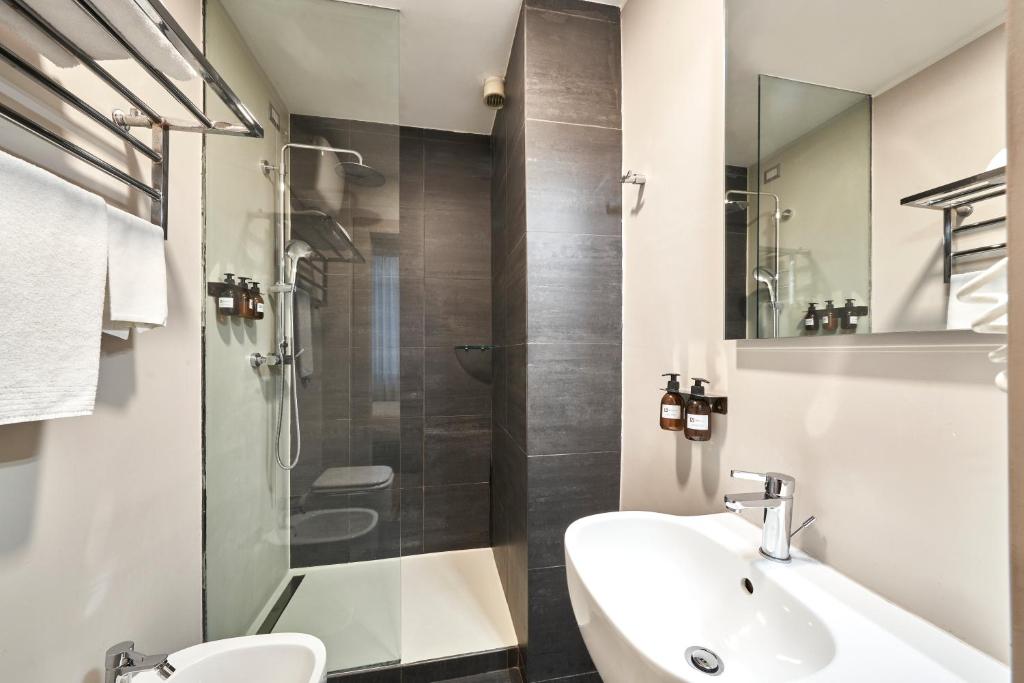 Hotel Leonardo da Vinci - Resim 42