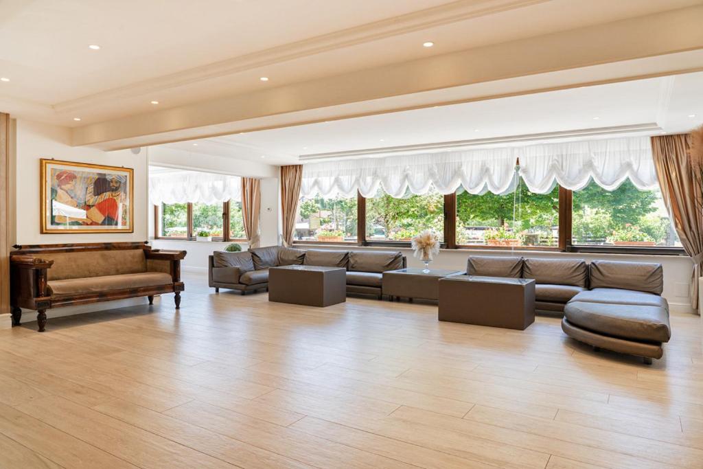 Posezení v ubytování Hotel Edelweiss