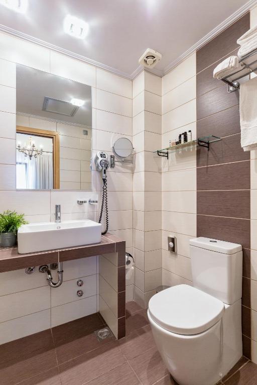 Sweet Home Hotel - 6