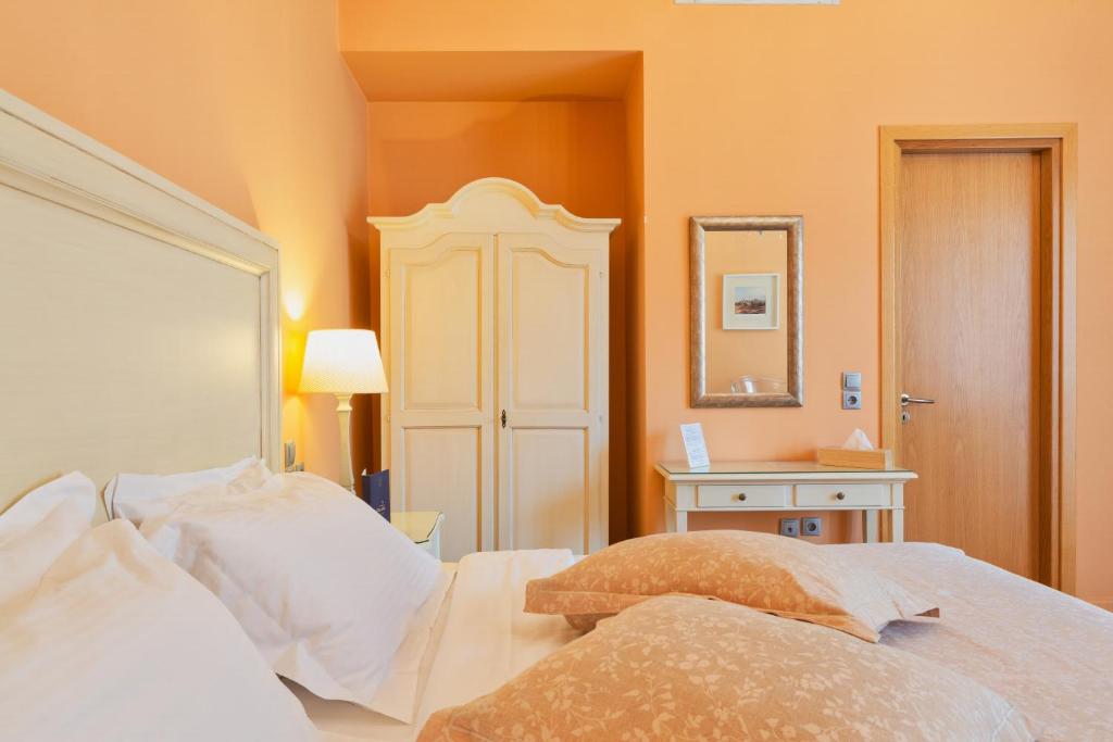 Sweet Home Hotel - 12