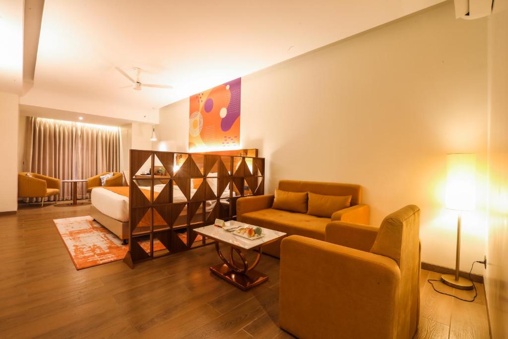 IRA by Orchid Sambhajinagar - Aurangabad - Suite