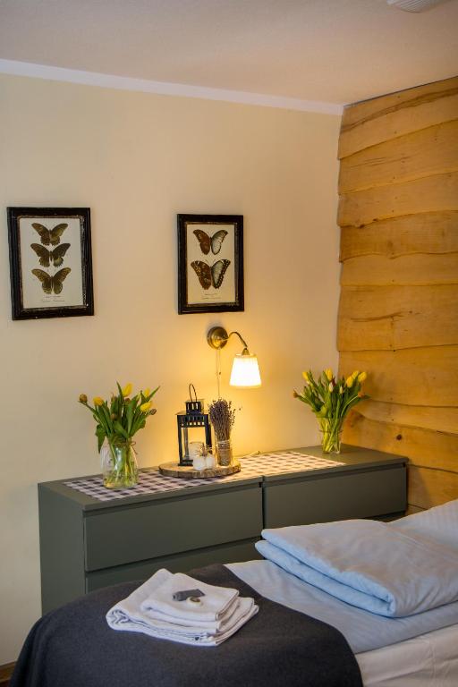 Pensjonat Iskra - Habitación Triple Con Baño Privado