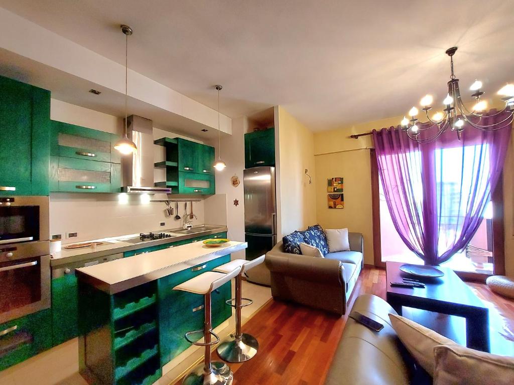 Center EasyStay Penthouse Apartments - Image 1