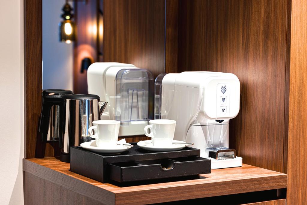 Hôtel Apollinaire Nice - Resim 38