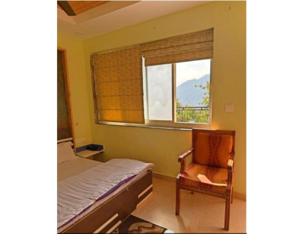 Kings Cottage, Bhimtal - Standard Double Room