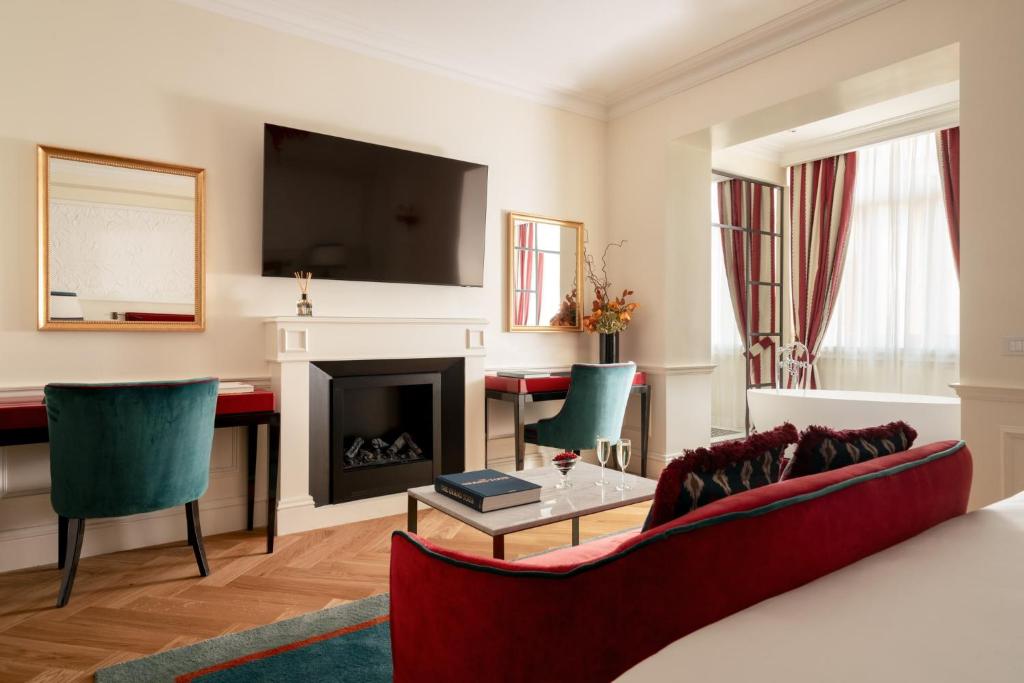 
Romantic Junior Suite
