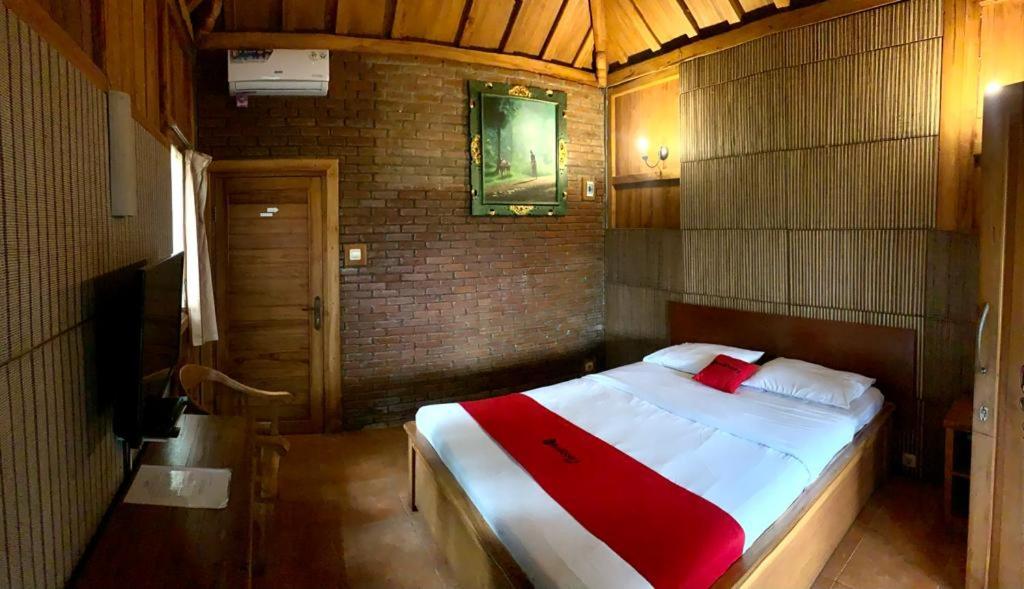 Suitetrails - Joglo garut cottage syariah