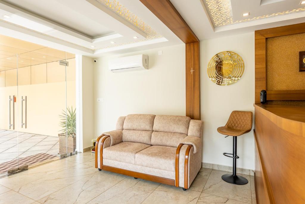 Posezení v ubytování ESAA Airport Hotel