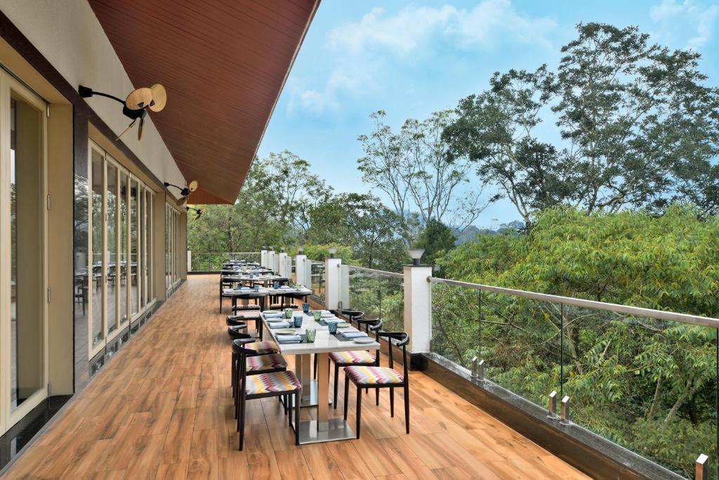 Balkón nebo terasa v ubytování Coorg Marriott Resort & Spa
