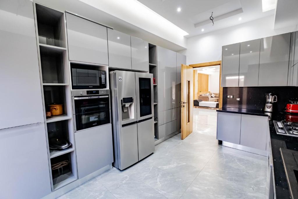 Fotografie z fotogalerie ubytování Étage de villa à la Soukra v destinaci El Aouina