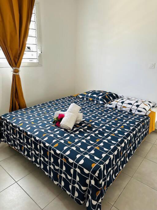 En eller flere senge i et v&aelig;relse p&aring; Villa Pacifico avec spa