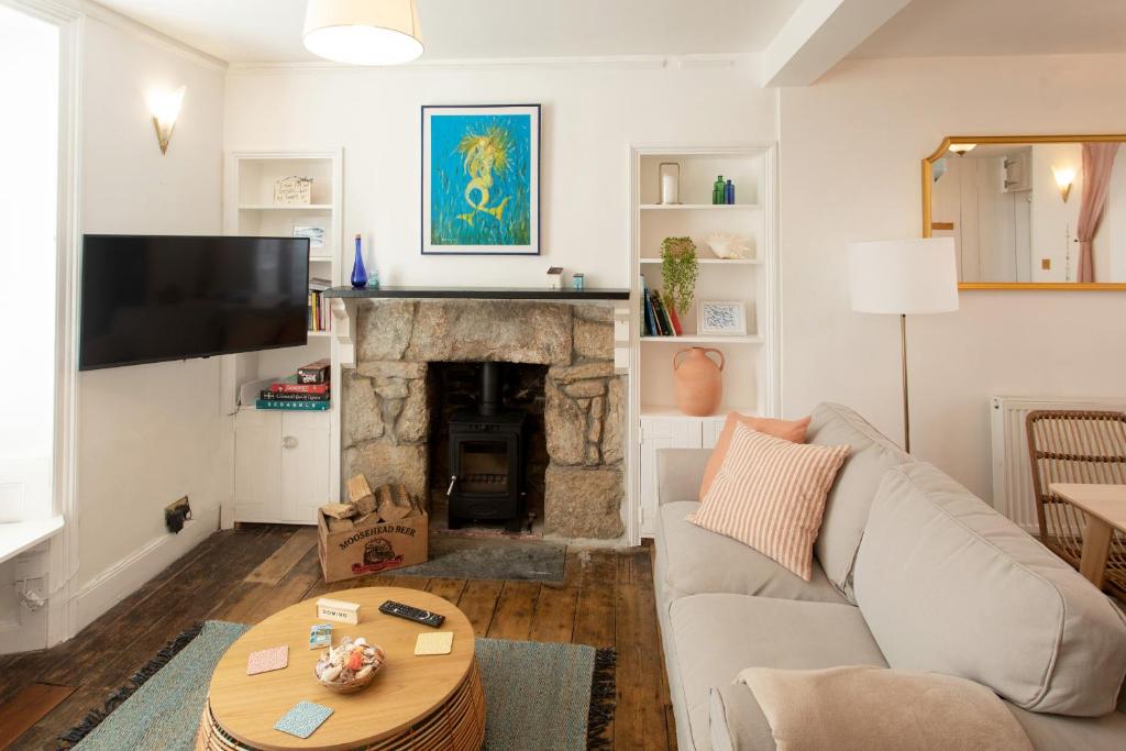 TV a/nebo společenská místnost v ubytování 11 Belgravia Street