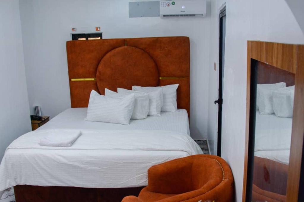 Smile Africa Hotel and Apartments - Housity