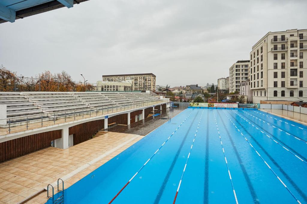 Bazén v ubytování DEM Hotel nebo v jeho okolí