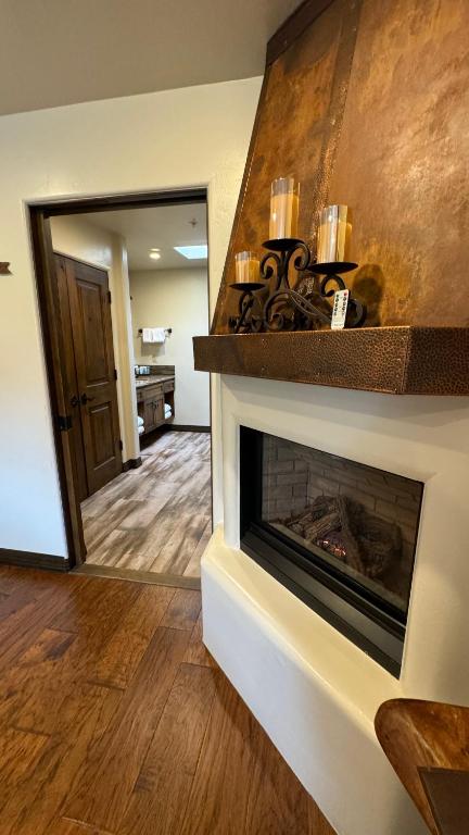 Casa Sedona Inn - Copper Canyon - Superior King Room