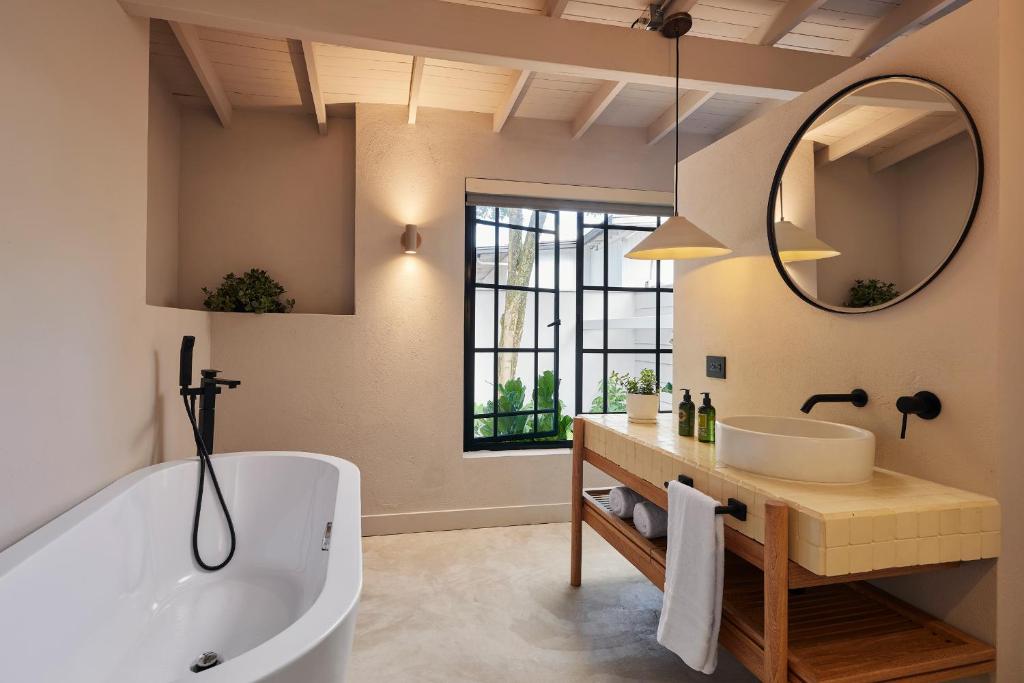 Koupelna v ubytování Antipoda Hotel Boutique
