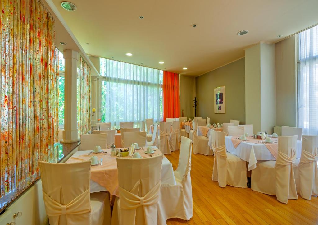 Park Hotel - Resim 14