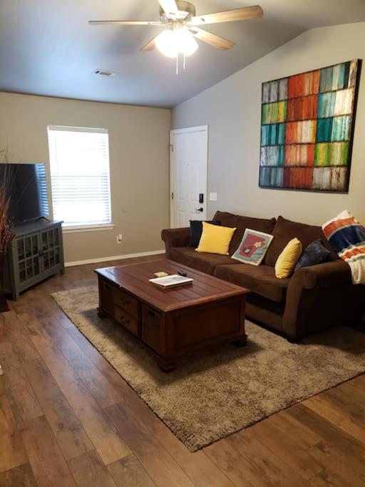 Northwest Arkansas Adventures. Condo on Razorback, Fayetteville, AR