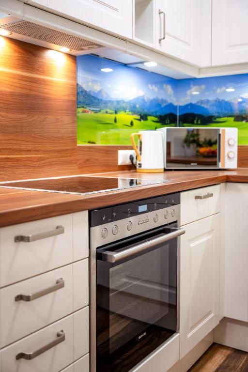 Kuchyňa alebo kuchynka v ubytovaní BoRa Apartments