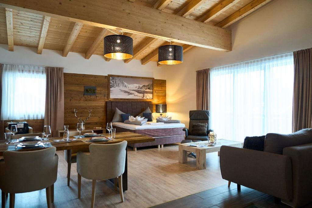 Posezení v ubytování Hotel Alpennest