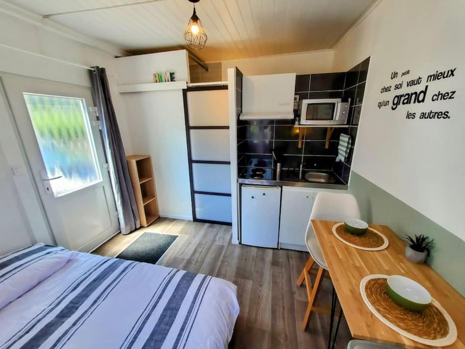 Photo de la galerie de l'établissement Petit studio sympa Wifi, à Besançon