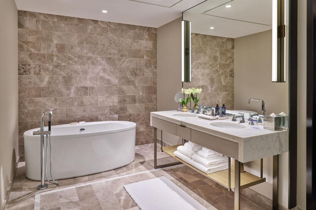 Hotel photo 34