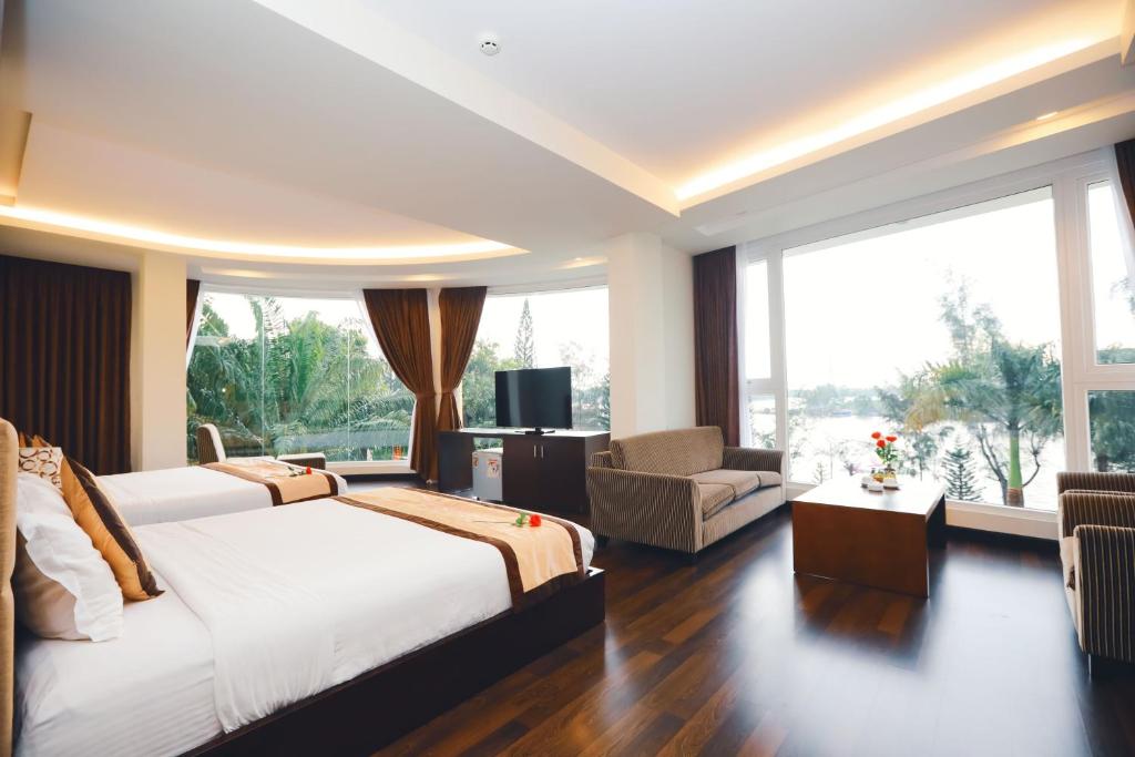 International Hotel - Executive Double Room