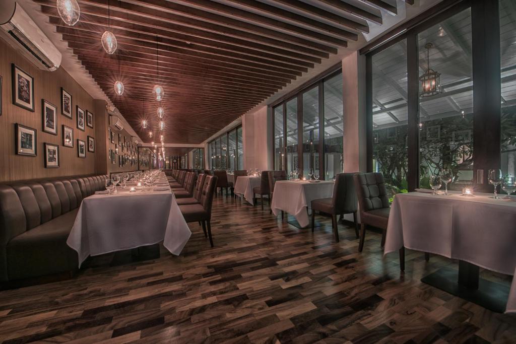 Residence on Park Street - 8