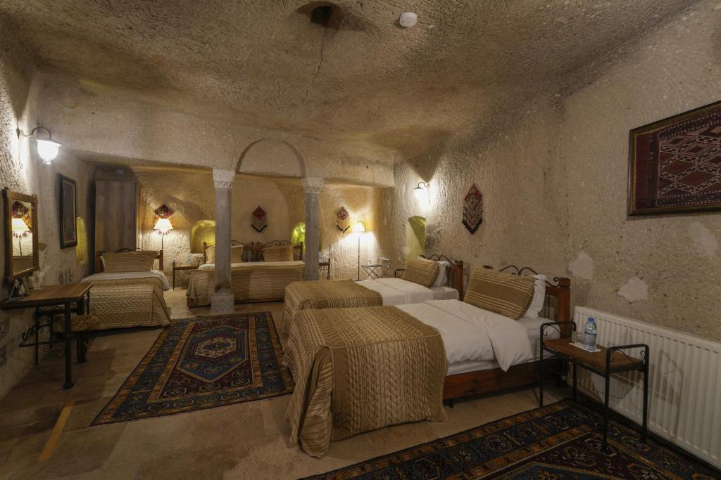 Tekkaya Cave Hotel - 1