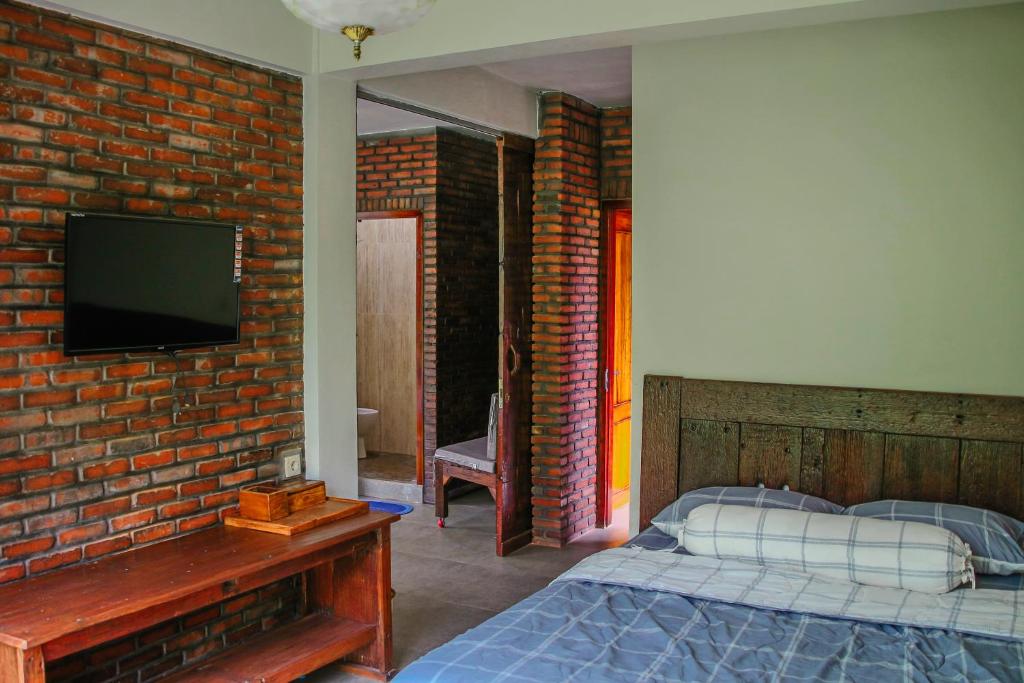 Omah kayu bromo - Family Studio