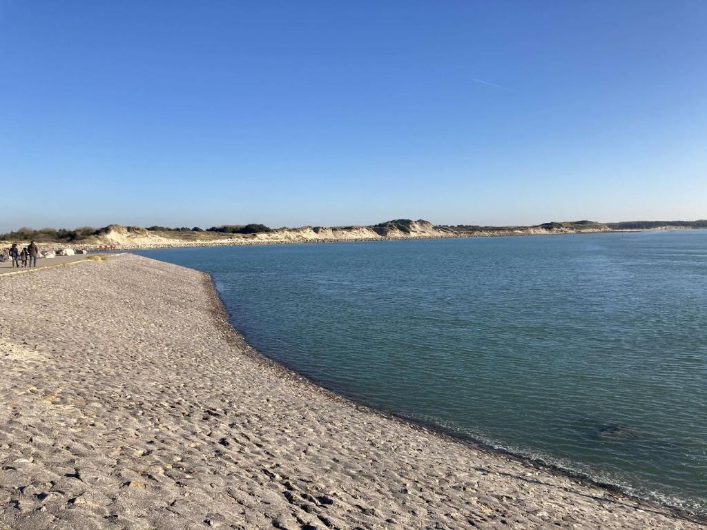 Zdjęcie z galerii obiektu Bel T3 52m² à Berck-Plage - 2 Chambres, Balcon, Proche Plage et Commerces - FR-1-646-29 w mieście Berck-sur-Mer