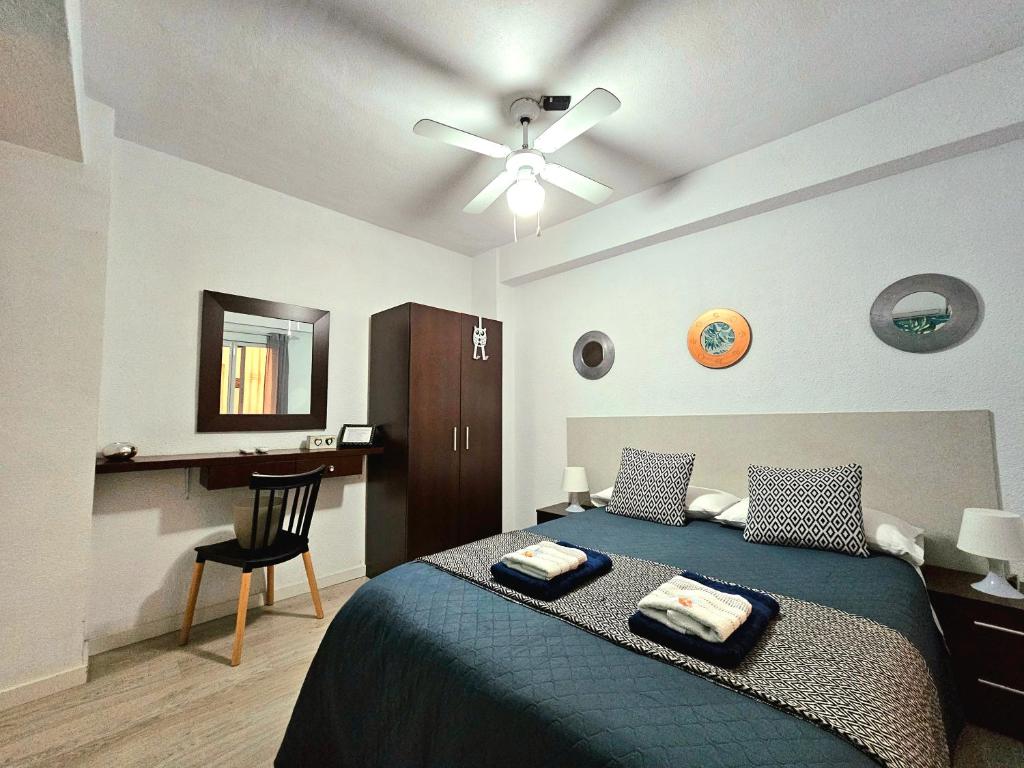 Centric Rooms Mercado - Double Room With Shared Bathroom