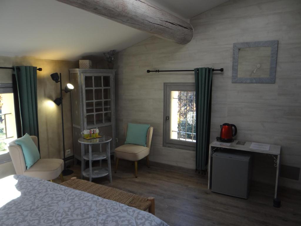 Mas Val-Chênaie Gordes - 12