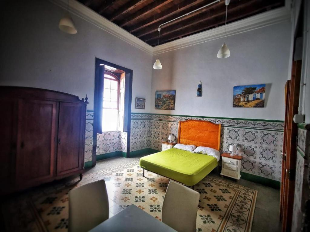Atlantis Surf Hostel - 大型双人间
