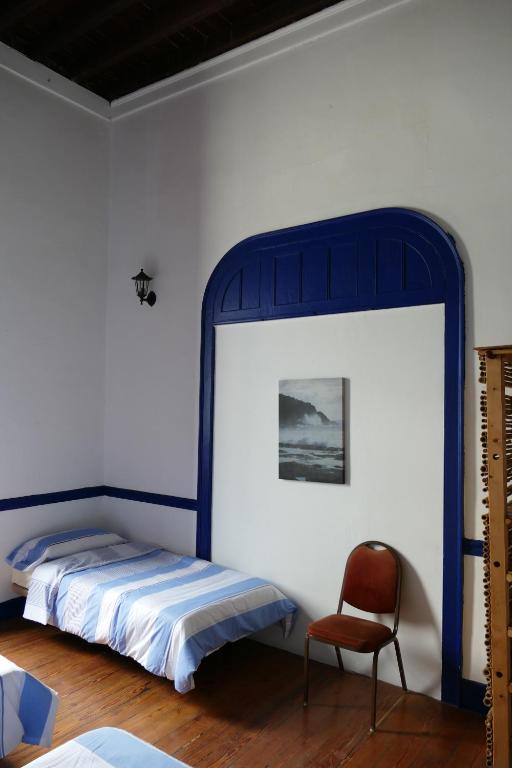 Atlantis Surf Hostel - 四人间