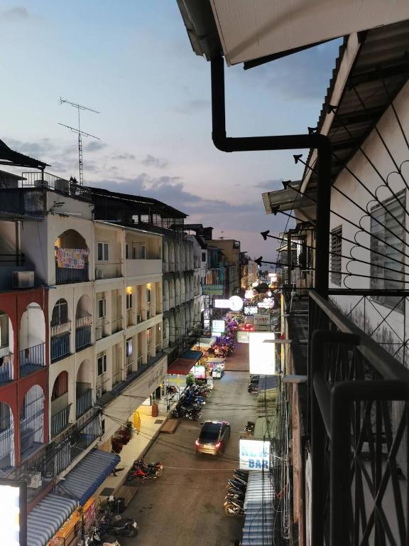 The One Hotel - Resim 23