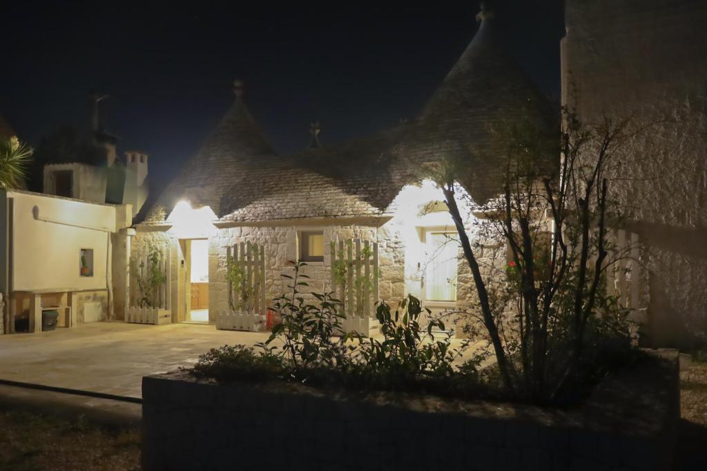 The building in which the holiday home is located