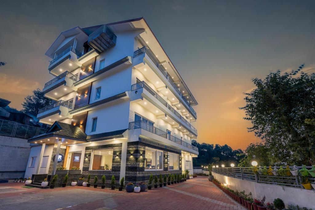 Stone Wood Mountain Resort, Dharamshala - Housity