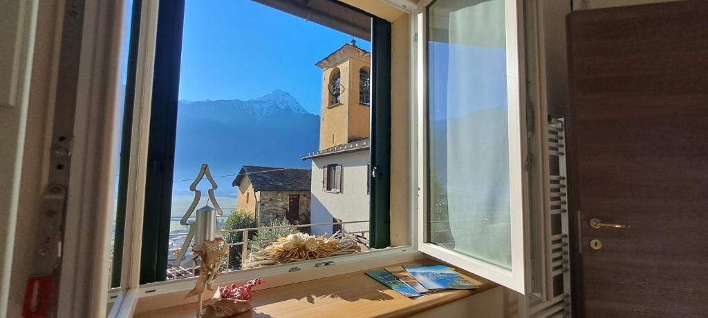 Nespecifikovaný výhled na hory nebo výhled na hory při pohledu z bed and breakfast