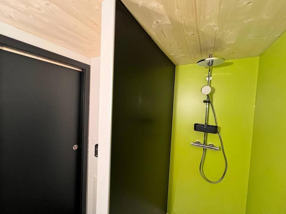 Fotografie z fotogalerie ubytování studio suite im fresh-cube v destinaci Lalden