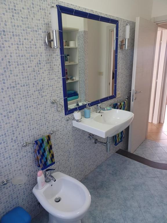 Kúpeľňa v ubytovaní Casa Donna Rosaria tra Etna e Taormina